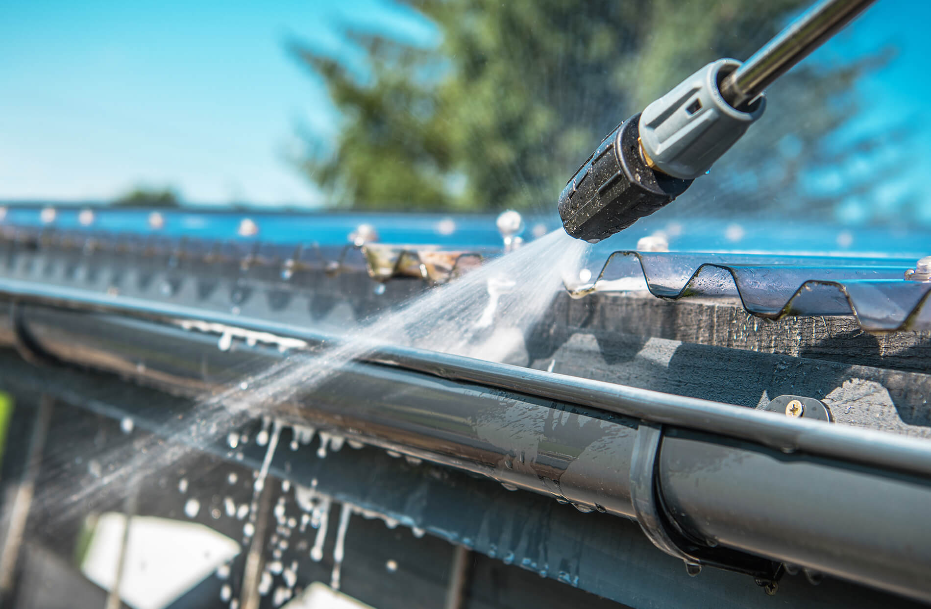 Gutter cleaners in Stourport